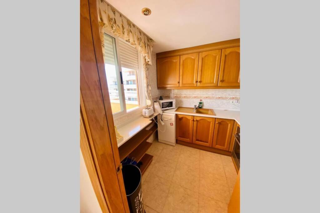 オロペサ・デル・マールExcepcional Apartamento Frontal, 1A Linea De Playa, Marinadorアパートメント エクステリア 写真